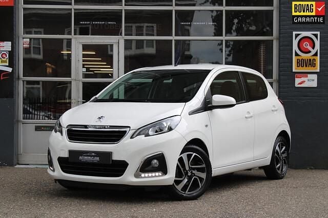 Wit Gebruikt 2020 Peugeot 108 Allure Hatchback | € 8.990 (Eerlijke prijs) - Afbeelding 1/4