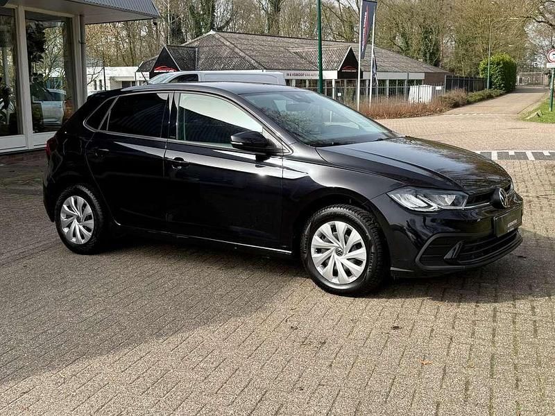 Occasion VW Polo R-line 110 PK (80 kW) 2023 Zwart Hatchback