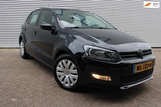 Zwart Gebruikt 2012 VW Polo Comfortline Hatchback | € 4.450 (Eerlijke prijs) - Afbeelding 1/4