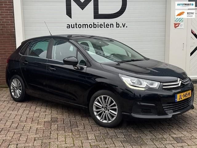 Zwart Occasion 2015 Citroën C4 Feel Hatchback | € 6.995 (Goede deal) - Afbeelding 1/4