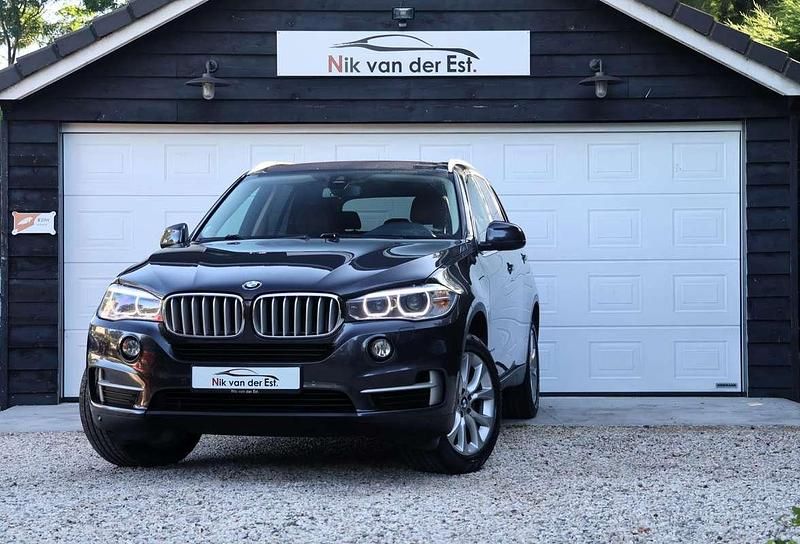 Grijs Gebruikt 2016 BMW X5 Executive SUV | € 24.450 (Eerlijke prijs) - Afbeelding 1/4