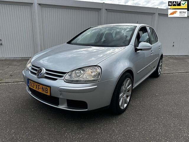 Grijs Gebruikt 2007 VW Golf V Hatchback | € 2.499 (Eerlijke prijs) - Afbeelding 1/4