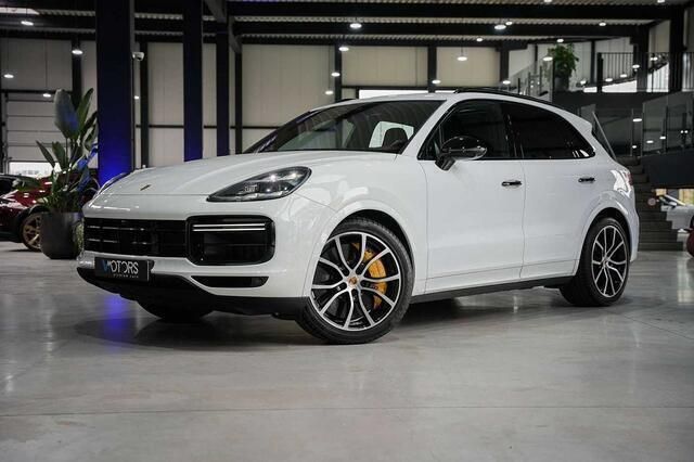 Wit Gebruikt 2020 Porsche Cayenne Turbo S SUV | € 82.995 - Afbeelding 1/4