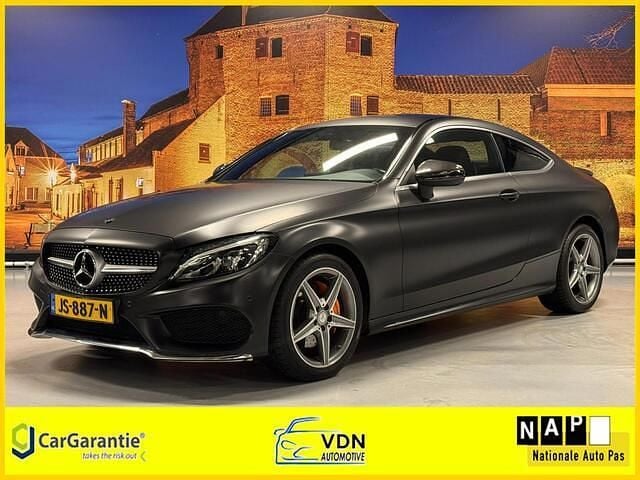 Zwart Gebruikt 2016 Mercedes C180 Prestige Coupé | € 19.950 (Goede deal) - Afbeelding 1/4