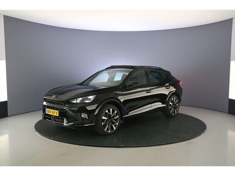 Midnight black Nieuw 2025 Cupra Formentor VZ SUV | € 49.400 (Goede deal) - Afbeelding 1/4