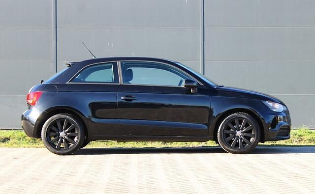 Occasion Audi A1 86 PK (63 kW) 2012 Zwart (metallic) Hatchback