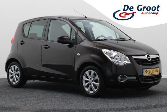 Bruin Gebruikt 2014 Opel Agila Hatchback | € 5.950 (Eerlijke prijs) - Afbeelding 1/4