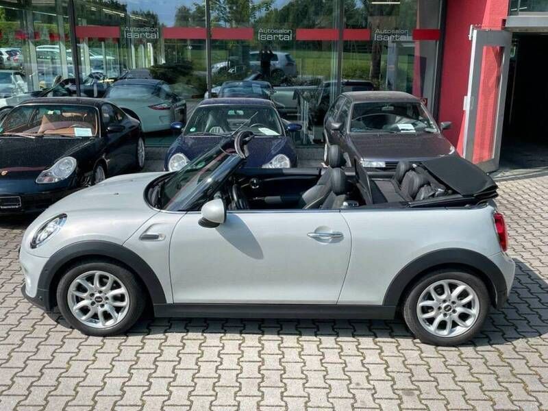 Zilverwhite silver metallic Gebruikt 2019 Mini Cooper Cabriolet Cabriolet | € 19.900 (Super prijs) - Afbeelding 1/4