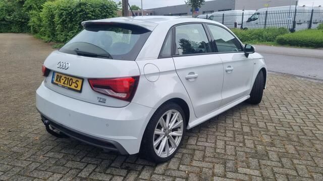 Occasion Audi A1 Sportback S-Line 95 PK (69 kW) 2018 Wit Hatchback