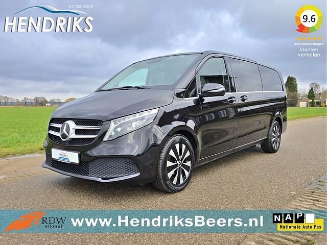 Occasion Mercedes V250 Avantgarde Edition 190 PK (139 kW) 2024 Zwart (metallic) MPV