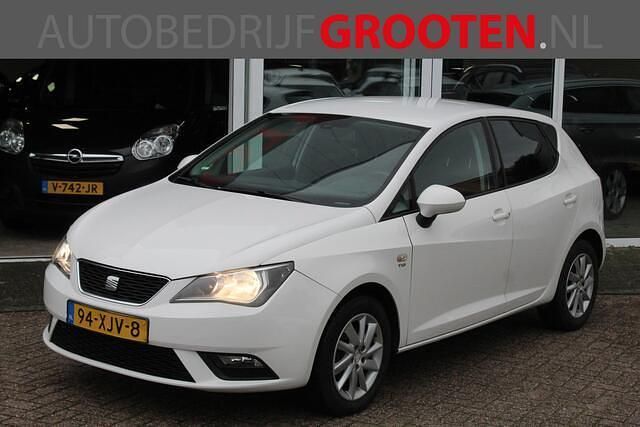 Wit Gebruikt 2012 Seat Ibiza Style Hatchback | € 5.888 (Iets duurder) - Afbeelding 1/4