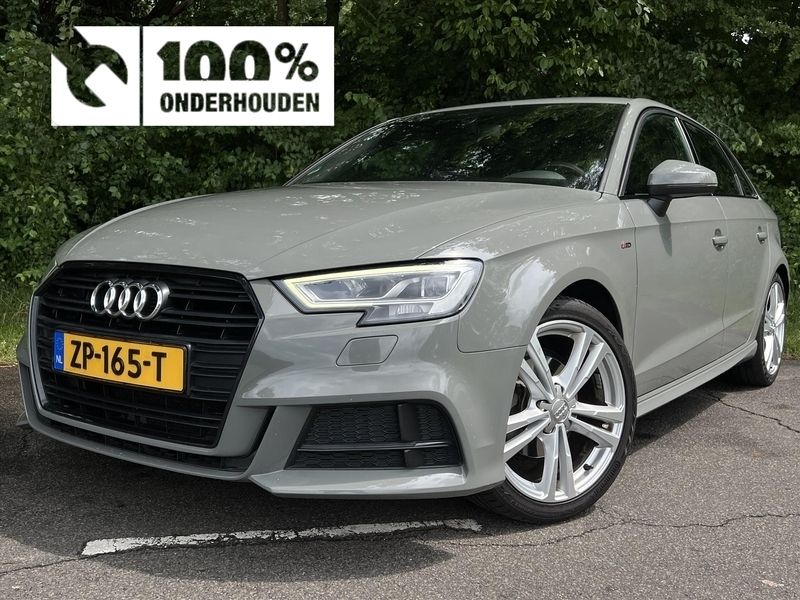 Grijs Gebruikt 2019 Audi A3 Sportback S-Line Hatchback | € 17.950 (Iets duurder) - Afbeelding 1/4