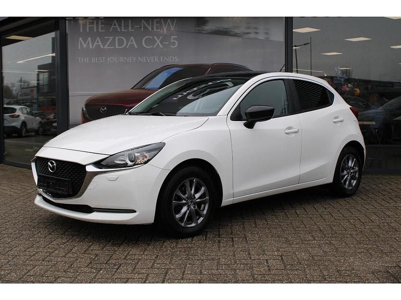 Occasion Mazda 2 Comfort 90 PK (66 kW) 2023 Arctic white (a4d) Hatchback