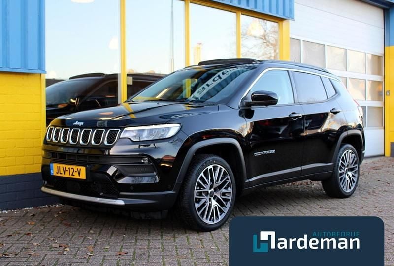 Zwart Gebruikt 2024 Jeep Compass SUV | € 29.990 (Eerlijke prijs) - Afbeelding 1/4
