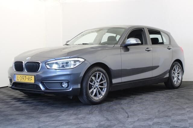 Grijs, metallic lak Gebruikt 2017 BMW 116 Hatchback | € 9.950 (Eerlijke prijs) - Afbeelding 1/4