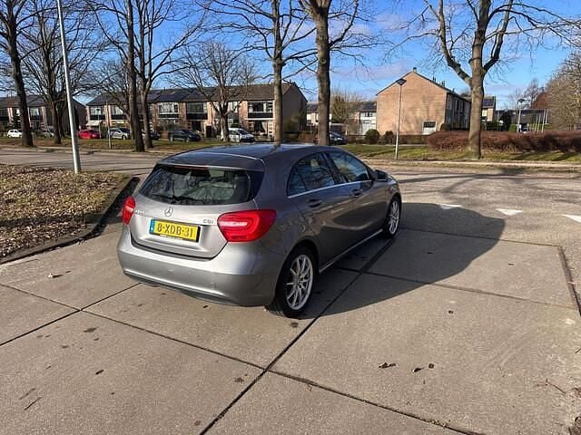 Occasion Mercedes A180 Ambition 109 PK (80 kW) 2014 Grijs Hatchback