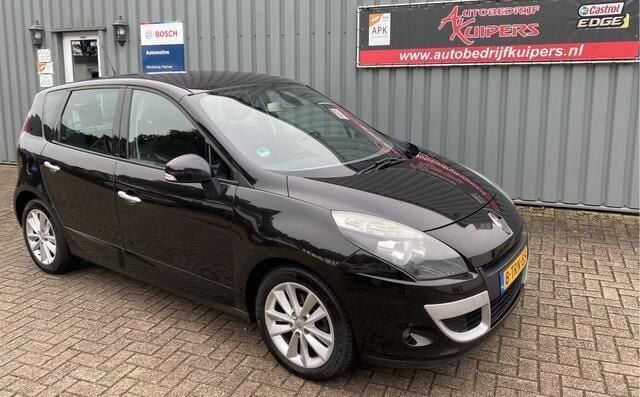 Zwart Gebruikt 2010 Renault Scénic III Dynamique MPV | € 4.250 (Eerlijke prijs) - Afbeelding 1/4