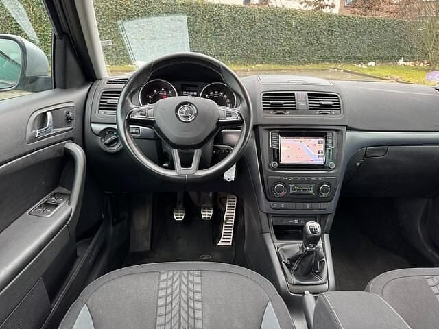 Occasion Skoda Yeti Outdoor Adventure 122 PK (89 kW) 2015 Grijs (metallic) SUV