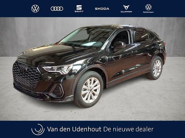 Zwart Gebruikt 2023 Audi Q3 Sportback Advanced SUV | € 40.940 (Eerlijke prijs) - Afbeelding 1/4