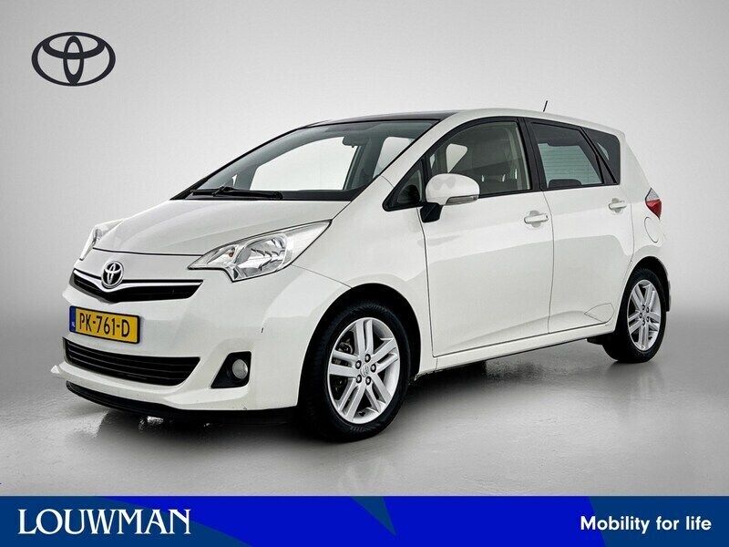Wit parelmoer Gebruikt 2014 Toyota Verso-S Limited MPV | € 10.450 (Duur) - Afbeelding 1/3