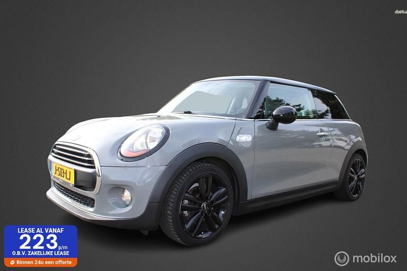 Grijs Gebruikt 2018 Mini Cooper Salt Hatchback | € 13.750 (Goede deal) - Afbeelding 1/4