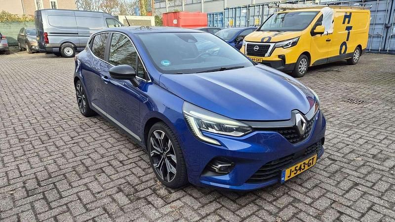 Blauw Occasion 2020 Renault Clio V Bose Edition Hatchback | € 13.945 (Eerlijke prijs) - Afbeelding 1/3
