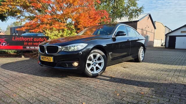 Zwart Gebruikt 2013 BMW 318 Gran Turismo Hatchback | € 9.499 - Afbeelding 1/4