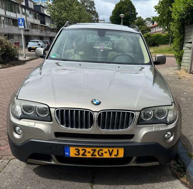 Goud Gebruikt 2008 BMW X3 Executive SUV | € 5.750 (Goede deal) - Afbeelding 1/4