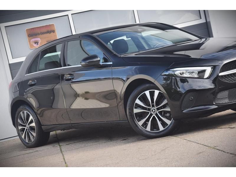 Occasion Mercedes A250 Business 161 PK (118 kW) 2022 Zwart Hatchback