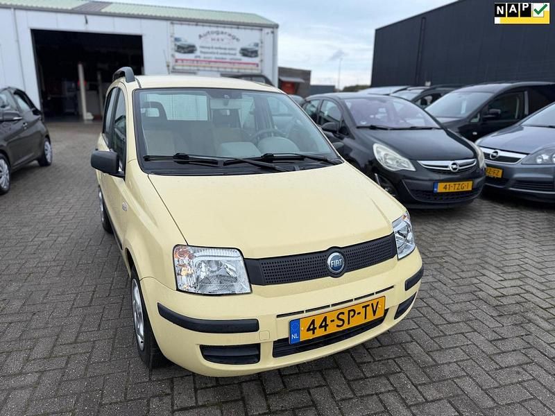 Geel Gebruikt 2006 Fiat Panda Young Hatchback | € 1.750 (Duur) - Afbeelding 1/4