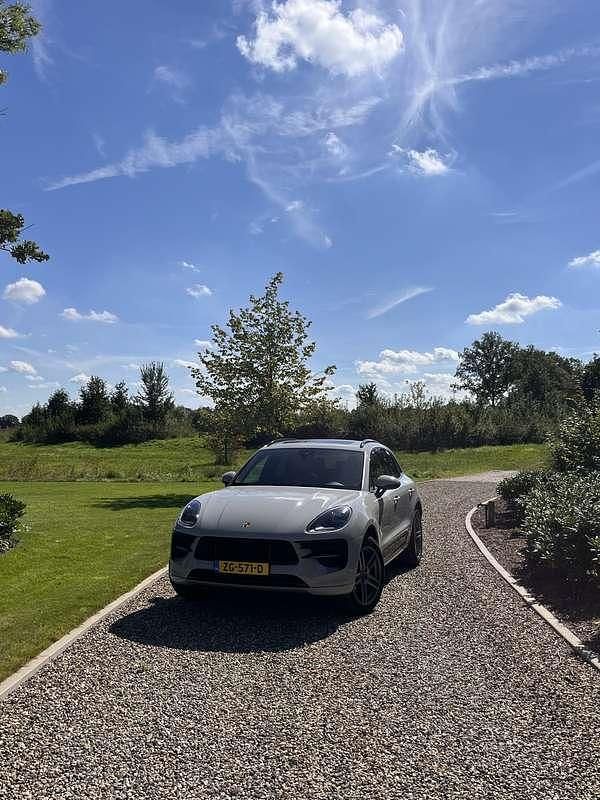 Grijs Gebruikt 2019 Porsche Macan SUV | € 60.000 (Iets duurder) - Afbeelding 1/4