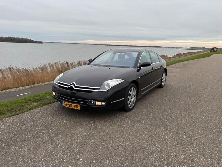 Gebruikt 2006 Citroën C6 Sedan | € 1.850 (Eerlijke prijs) - Afbeelding 1/4