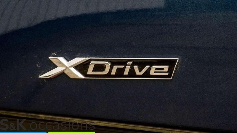 Occasion BMW 330e Basis 292 PK (214 kW) 2022 Blauw Stationwagen