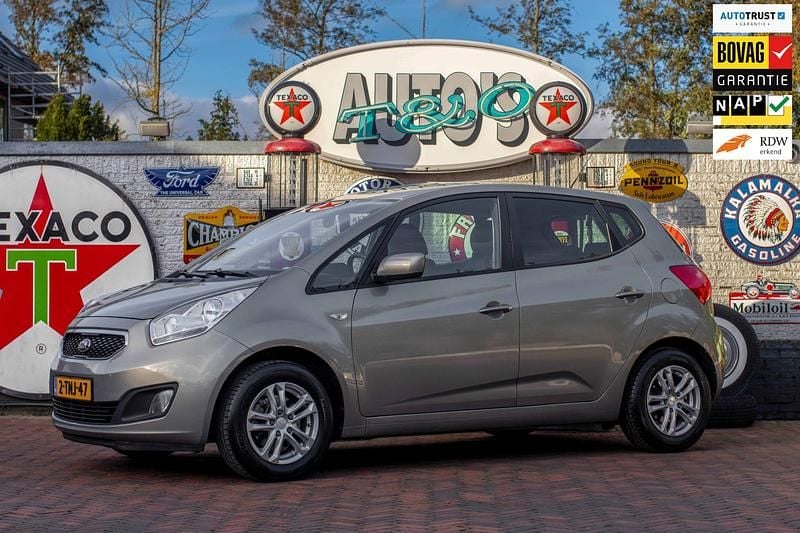 Grijs Gebruikt 2014 Kia Venga Hatchback | € 9.450 (Eerlijke prijs) - Afbeelding 1/4