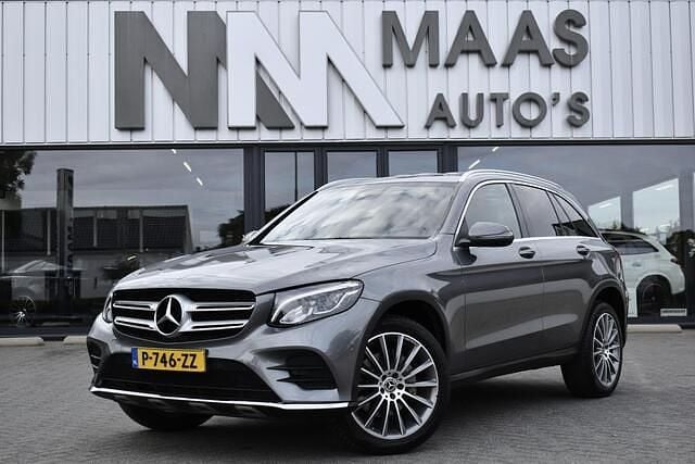 Grijs Gebruikt 2018 Mercedes GLC250 AMG line SUV | € 28.450 (Super prijs) - Afbeelding 1/4