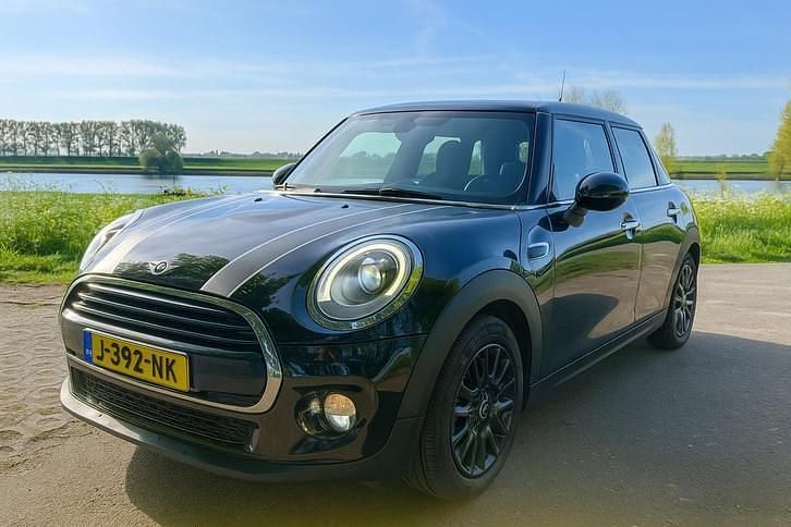 Gebruikt 2016 Mini Cooper Hatchback | € 10.750 (Super prijs) - Afbeelding 1/4