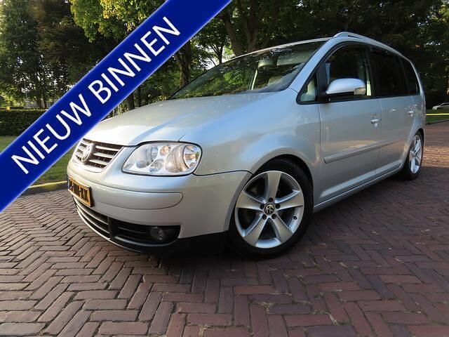 Grijs Gebruikt 2004 VW Touran Highline MPV | € 2.950 (Duur) - Afbeelding 1/4