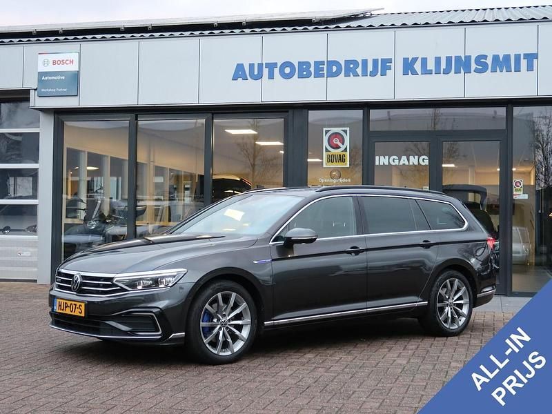 Grijs Occasion 2021 VW Passat Business Stationwagen | € 21.750 (Eerlijke prijs) - Afbeelding 1/4