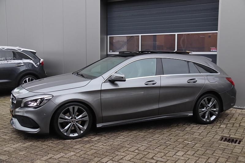 Occasion Mercedes CLA180 Shooting Brake Business 136 PK (100 kW) 2020 Grijs Stationwagen