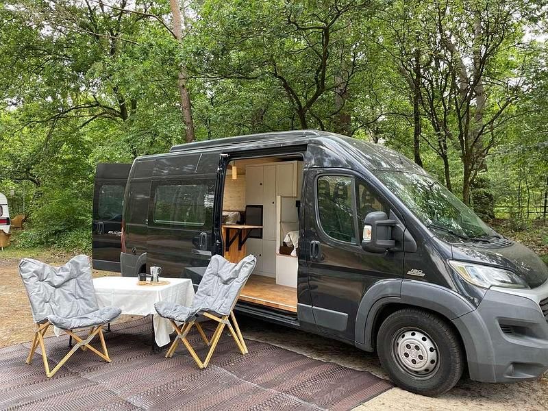 Zwart Gebruikt 2015 Fiat Ducato Van | € 38.500 - Afbeelding 1/4