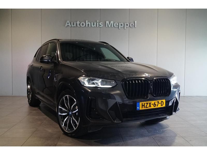 Grijs Occasion 2022 BMW X3 M Sport SUV | € 48.950 (Duur) - Afbeelding 1/4