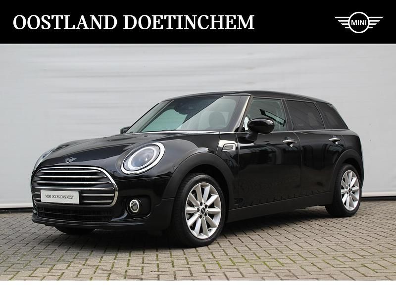 Zwart Gebruikt 2023 Mini Cooper Clubman Comfort Stationwagen | € 24.495 (Goede deal) - Afbeelding 1/4