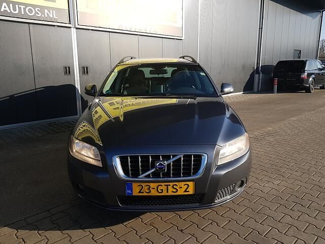 Occasion Volvo V70 Momentum 165 PK (121 kW) 2008 Grijs (metallic) Stationwagen