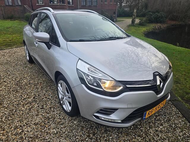 Occasion Renault Clio GrandTour Zen 90 PK (66 kW) 2017 Grijs Stationwagen