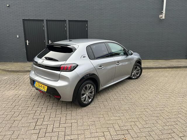 Occasion Peugeot e-208 Allure 100 kW (136 PK) 2020 Grijs (metallic) Hatchback