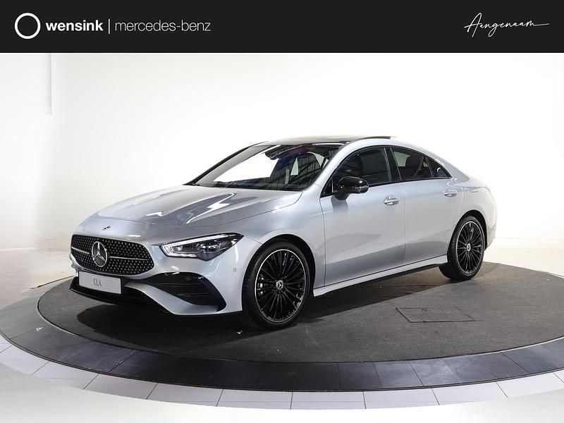 Nieuw Mercedes CLA180 Business 136 PK (100 kW) 2025 Zilver Sedan