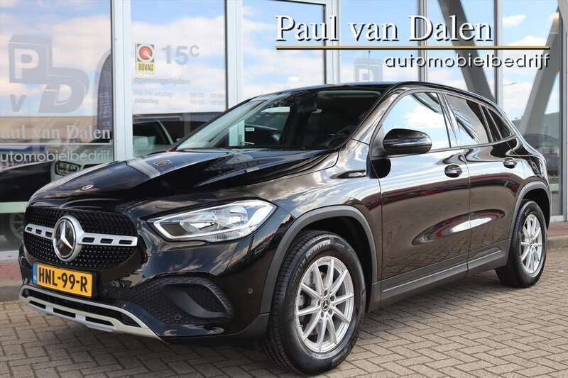 Zwart Gebruikt 2020 Mercedes GLA200 Business SUV | € 30.900 (Super prijs) - Afbeelding 1/4