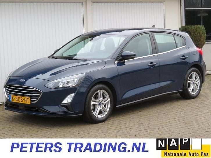 Blauw Occasion 2021 Ford Focus Trend Hatchback | € 14.650 (Super prijs) - Afbeelding 1/4