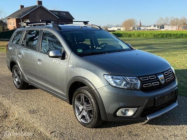 Occasion Dacia Logan MCV Stepway 90 PK (66 kW) 2018  (metallic) MPV