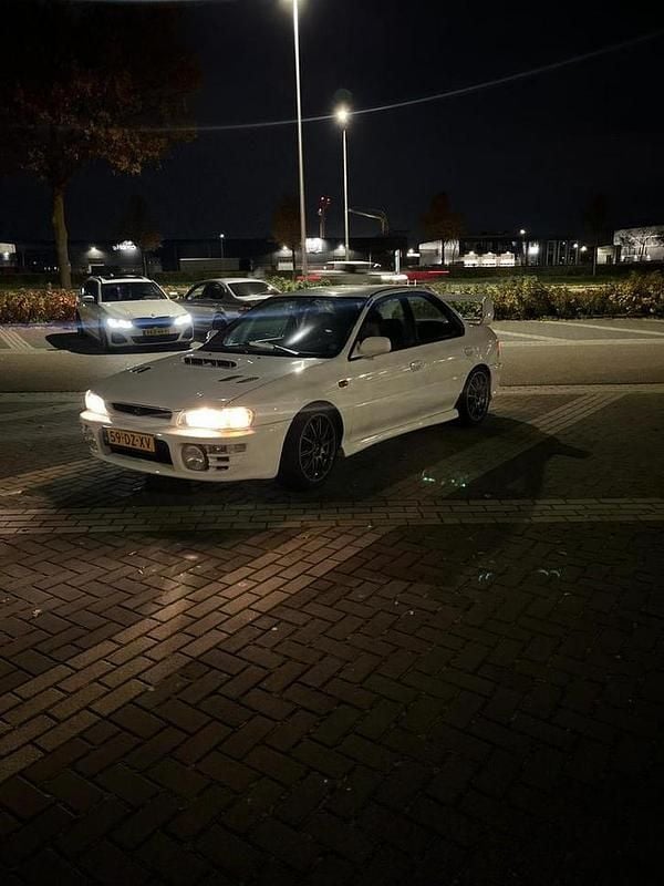 Gebruikt 2004 Subaru Impreza | € 8.500 - Afbeelding 1/4